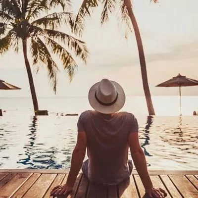 coralla-leveza-das-ferias-no-trabalho